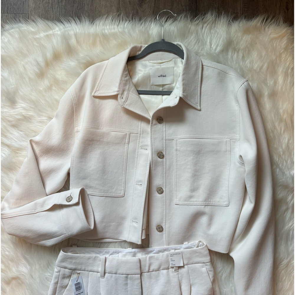 ARITZIA little cropped Wilfred jacket